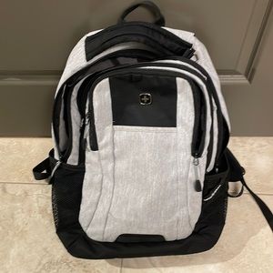 Swiss Gear light heathered gray backpack